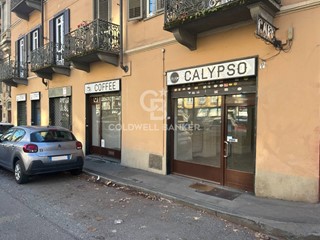 Negozio in Affitto a Torino, 800€, 90 m²