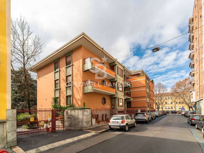 Ufficio in Vendita a Torino, 290'000€, 153 m²
