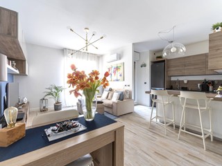 Trilocale in Vendita a Milano, 295'000€, 70 m²