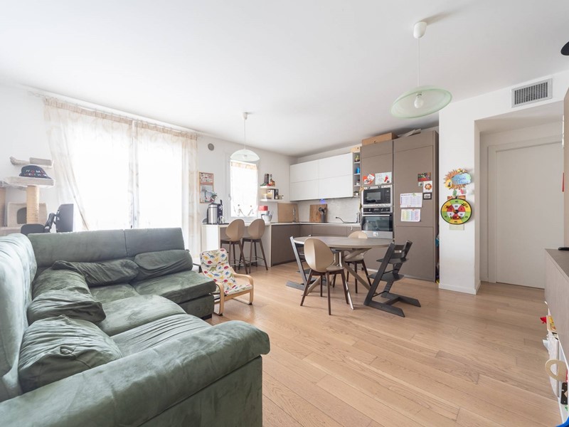 Trilocale in Vendita a Milano, 465'000€, 90 m²