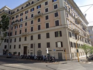 Appartamento in Vendita a Roma, 950'000&euro;, 175 m²
