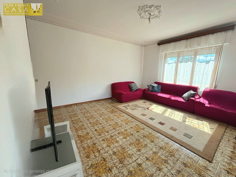 Quadrilocale in Vendita a Montorio al Vomano, 119'000€, 151 m²