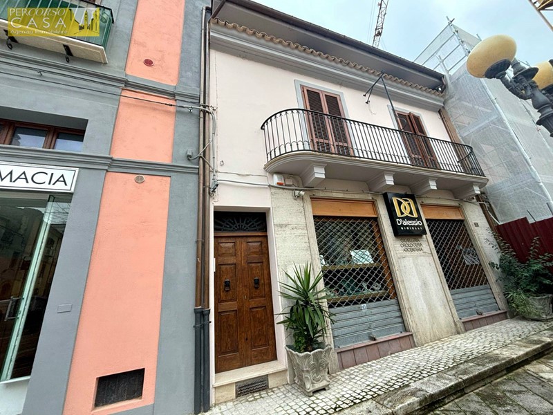 Appartamento in Vendita a Montorio al Vomano, 158'000€, 160 m²