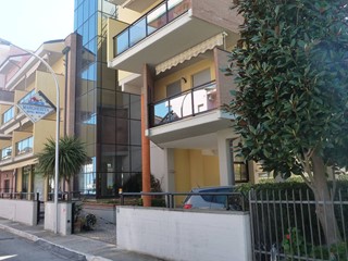 Appartamento in Vendita a Tortoreto, 1'250'000€, 1000 m²
