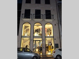 Appartamento in Affitto a San Benedetto del Tronto, 2'100€, 160 m²