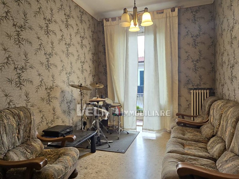 Appartamento in Vendita a San Benedetto del Tronto, 155'000€, 125 m²