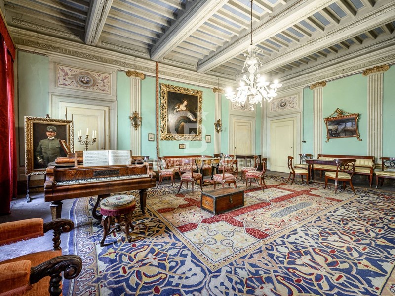 Appartamento in Vendita a San Miniato, 1'050'000€, 990 m²