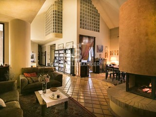 Villa in Vendita a Formigine, 835'000€, 497 m²