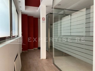 Ufficio in Vendita a Palermo, 168'000€, 165 m²
