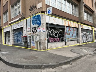 Immobile commerciale in Vendita a Catania, 138'100&euro;, 349 m²