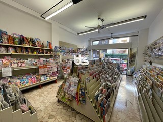 Immobile commerciale in Vendita a Sarnico, 130'000€, 55 m²