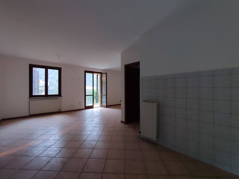 Quadrilocale in Affitto a Ponte Nossa, 600&euro;, 140 m²