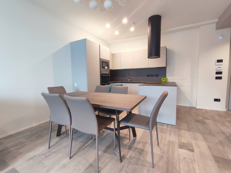 Trilocale in Affitto a Sarnico, 2'800&euro;, 110 m²