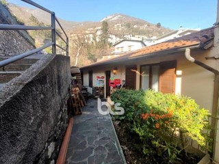 Quadrilocale in Vendita a Adrara San Rocco, 69'000€, 110 m²