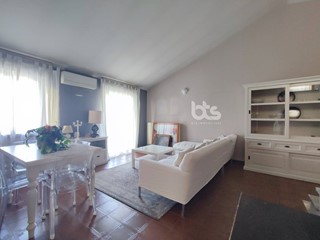 Trilocale in Vendita a Sarnico, 220'000€, 120 m²