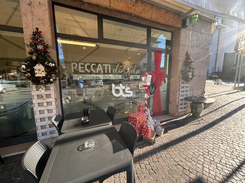 Attività commerciale in Vendita a Marone, 120 m²