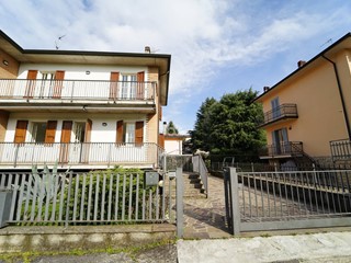 Casa Semi Indipendente in Vendita a Sarnico, 339'000€, 125 m²