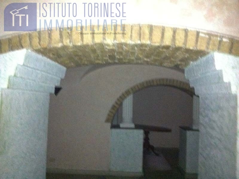 Negozio in Vendita a Roma, 510'000&euro;, 250 m²