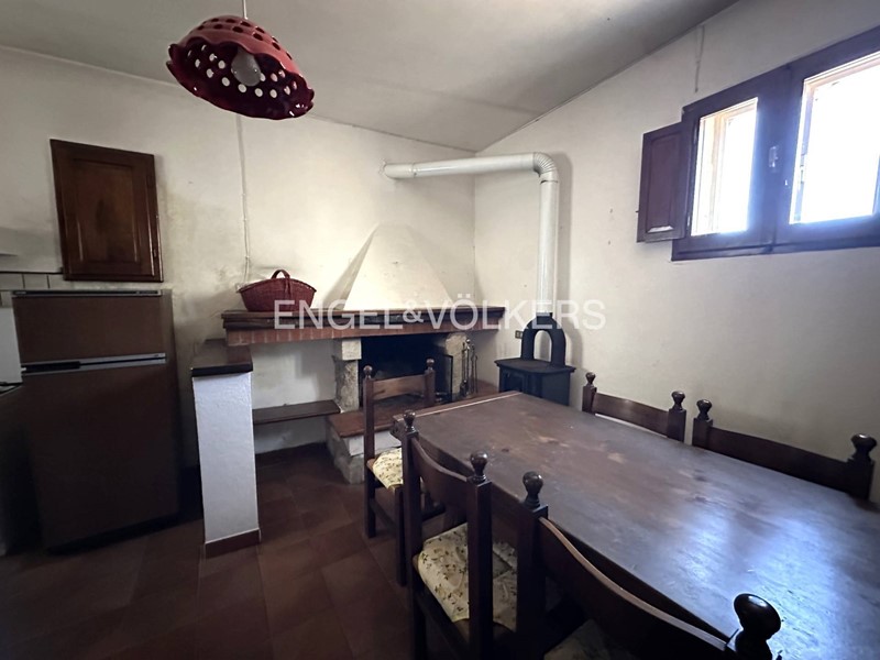 Casa Indipendente in Vendita a Ovindoli, 81'000€, 152 m²