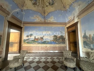 Appartamento in Vendita a Santa Croce di Magliano, 129'000€, 216 m²