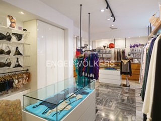 Attività commerciale in Vendita a Pescara, 10'000€, 40 m²