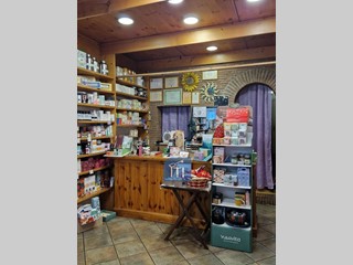 Attività commerciale in Vendita a Roma, 15'000€, 36 m²