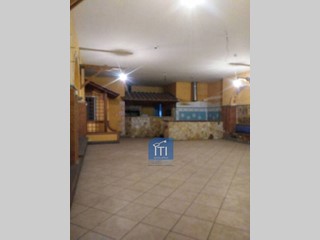 Negozio in Vendita a Roma, 500'000€, 400 m²