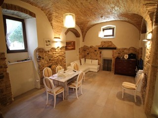 Casa Indipendente in Vendita a Ascoli Piceno, 207'000€, 95 m²