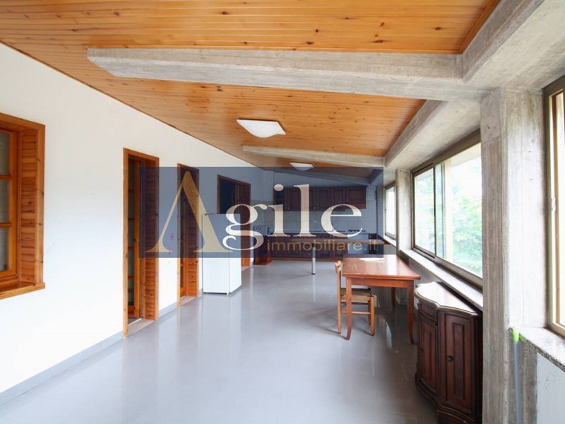 Appartamento in Vendita a Castel di Lama, 150'000&euro;, 150 m²