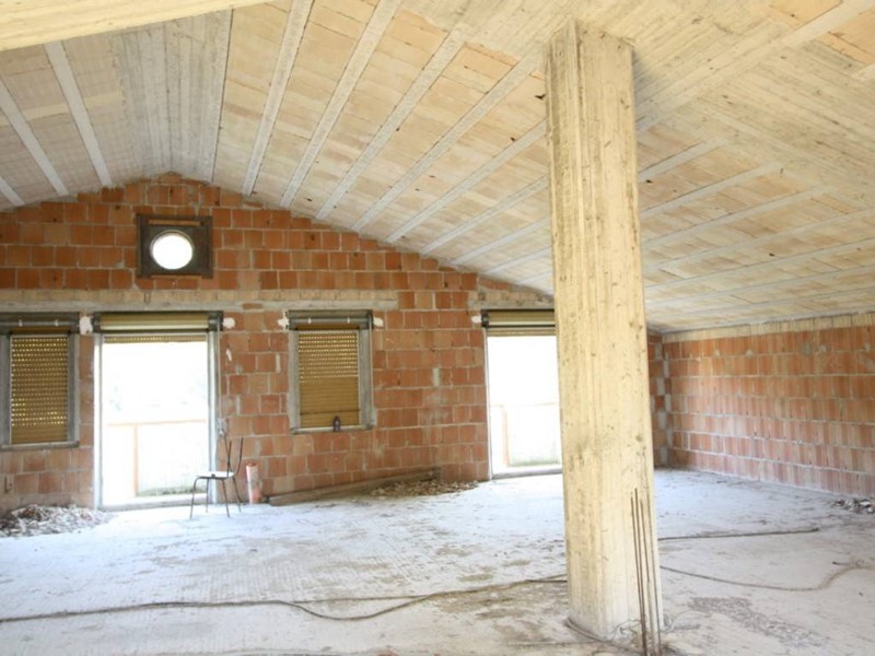 Casa Semi Indipendente in Vendita a Colonnella, 280'000€, 220 m²