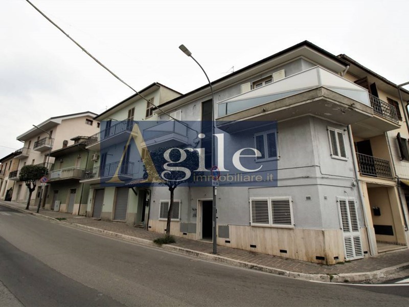 Casa Indipendente in Vendita a Folignano, 99'000€, 100 m²