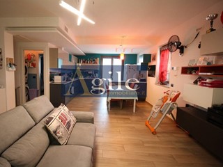 Villetta a schiera in Vendita a Grottammare, 590'000€, 240 m²