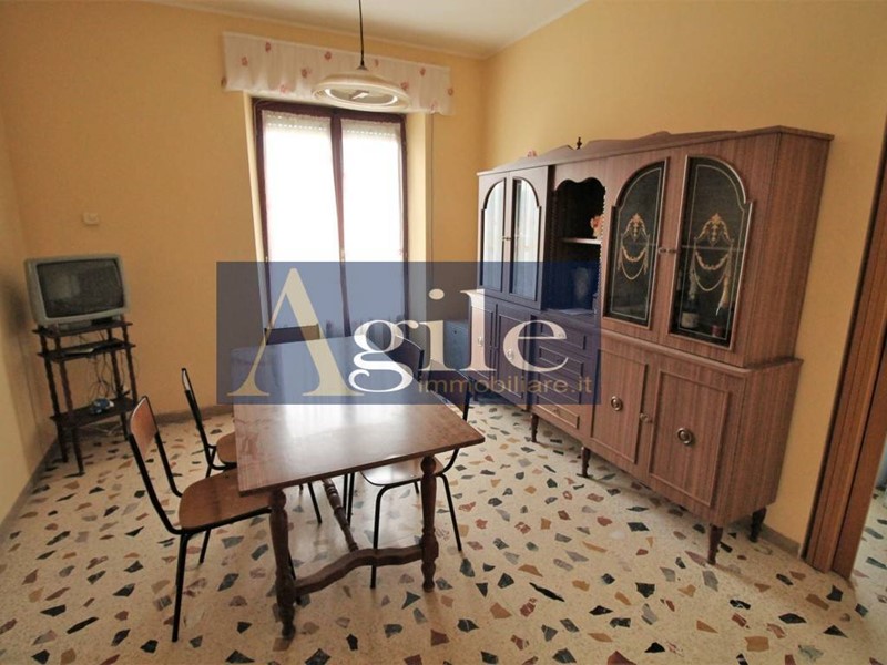 Quadrilocale in Vendita a Castel di Lama, 100'000€, 140 m²