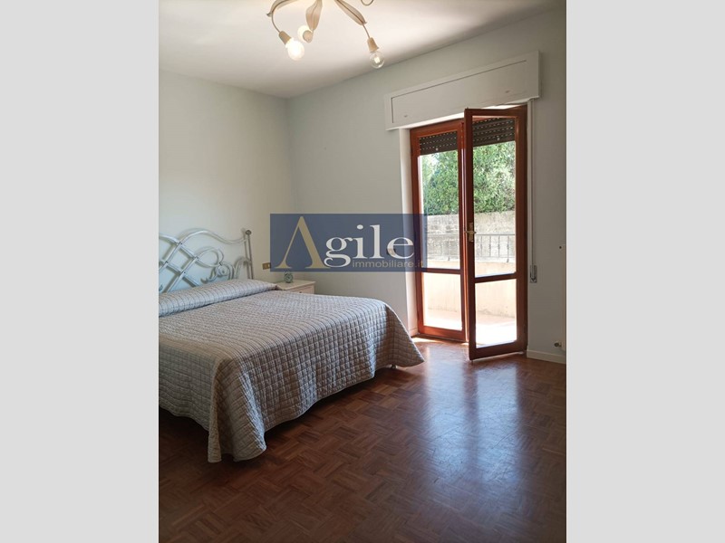 Quadrilocale in Vendita a Castorano, 99'000€, 145 m²