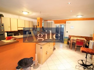 Appartamento in Vendita a Spinetoli, 79'000€, 123 m²