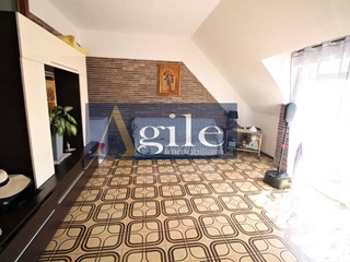 Appartamento in Vendita a Offida, 100'000€, 125 m²