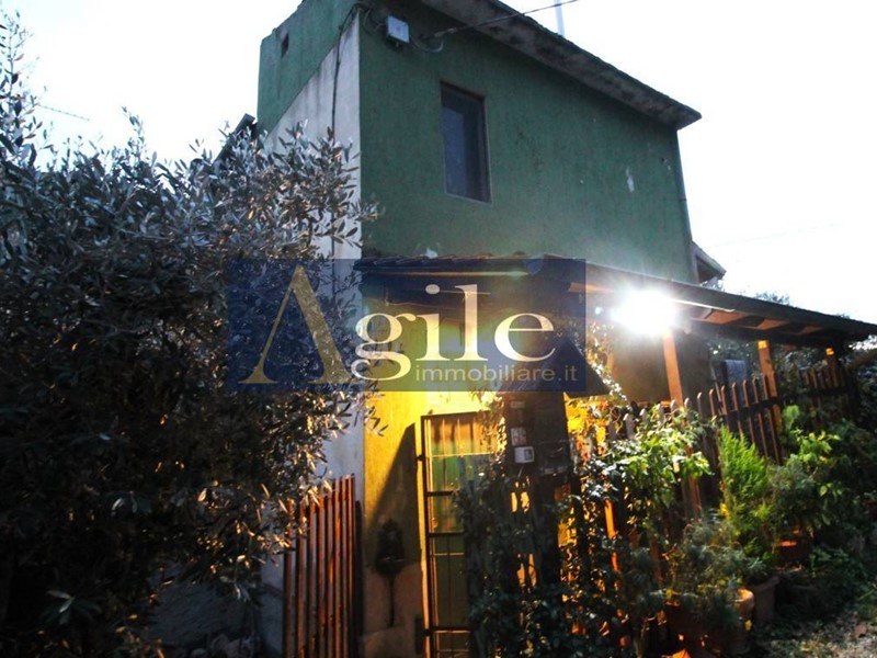 Casa Indipendente in Vendita a Acquaviva Picena, 140'000€, 200 m²