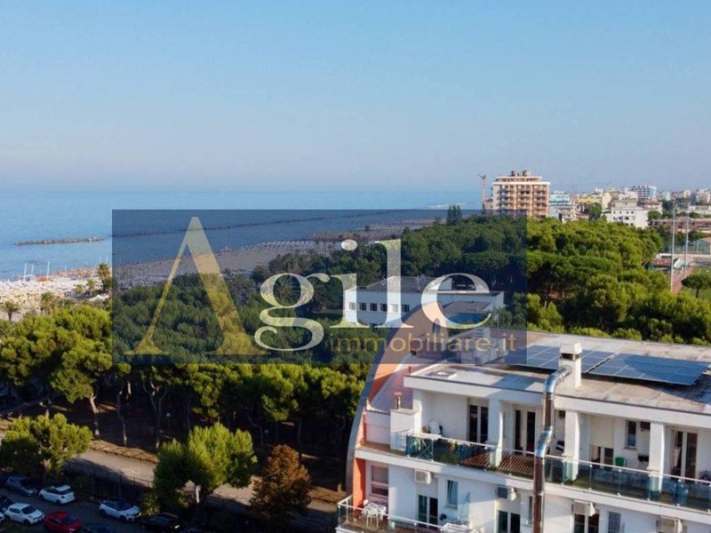 Appartamento in Vendita a San Benedetto del Tronto, 260'000€, 150 m²