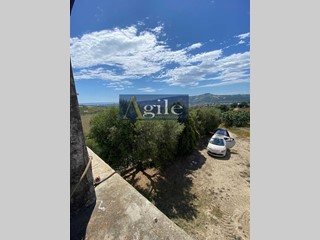 Rustico in Vendita a Monteprandone, 200'000€, 370 m²