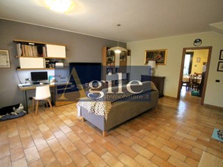 Villetta a schiera in Vendita a Ascoli Piceno, 370'000€, 300 m²