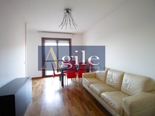 Trilocale in Vendita a Acquaviva Picena, 135'000€, 94 m²