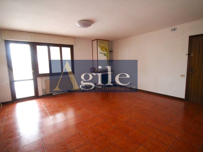 Appartamento in Vendita a Monteprandone, 140'000€, 161 m²