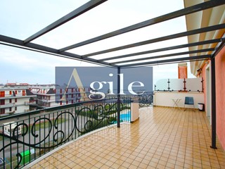 Trilocale in Vendita a Martinsicuro, 265'000€, 110 m²