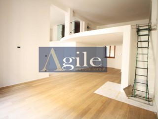 Appartamento in Vendita a Ascoli Piceno, 400'000€, 190 m²