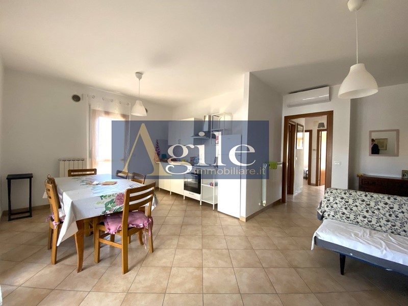 Appartamento in Vendita a Martinsicuro, 180'000€, 127 m²