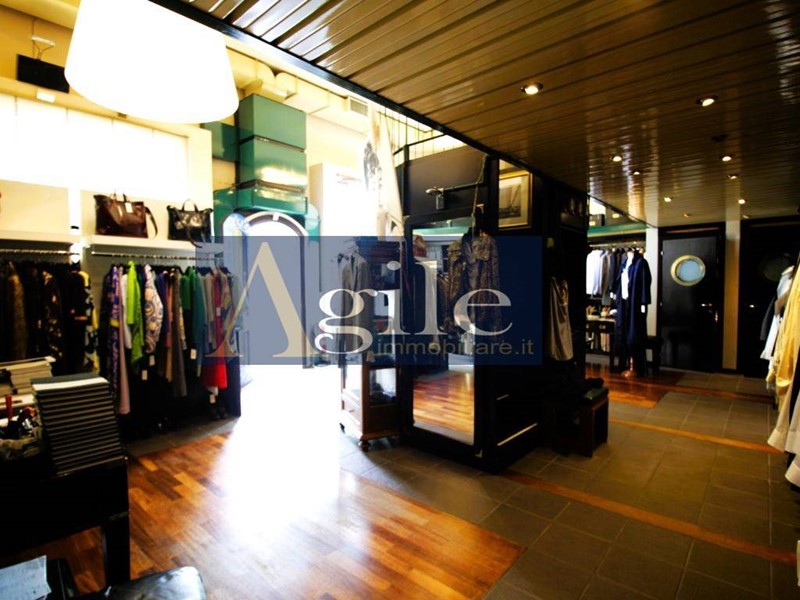 Monolocale in Vendita a San Benedetto del Tronto, 200'000€, 114 m²