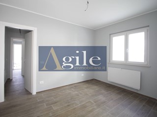 Quadrilocale in Vendita a Alba Adriatica, 180'000€, 95 m²