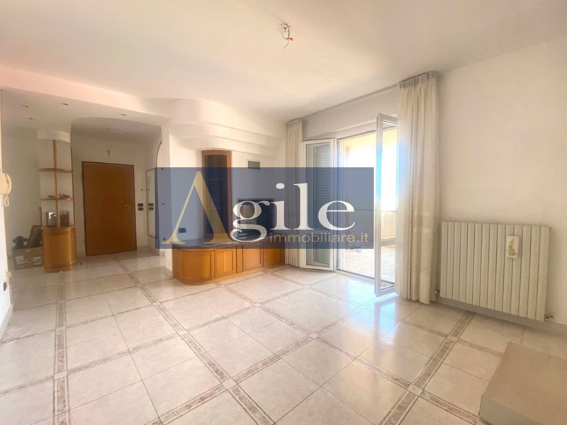 Appartamento in Vendita a San Benedetto del Tronto, 360'000€, 150 m²