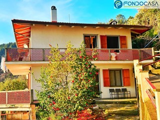 Quadrilocale in Vendita a Montignoso, 199'000€, 95 m²