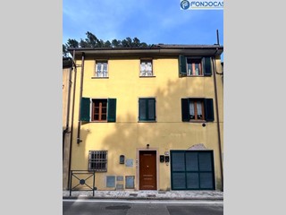 Trilocale in Vendita a Seravezza, 198'000€, 130 m²